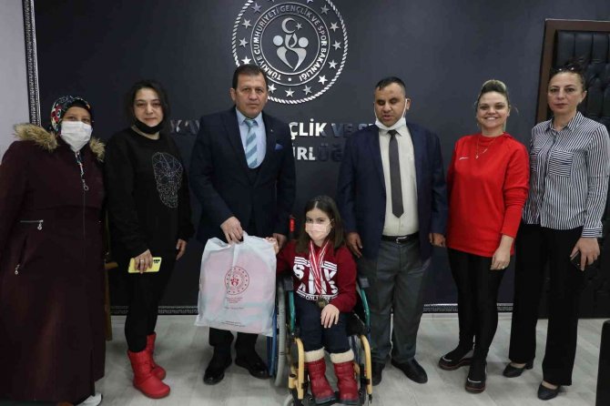 Şampiyondan Ali İ̇hsan Kabakcı’ya Ziyaret