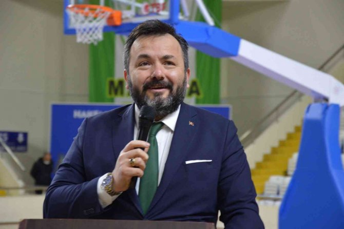 ‘Karate Hakem Eğitim Semineri Ve Terfi Sınavı’ Manisa’da Yapıldı