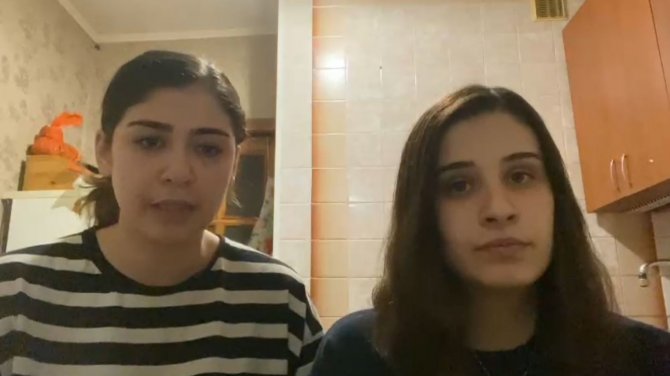 Ukrayna’da Mahsur Kalan Türk Öğrencilerden Silah Ve Bomba Sesleri Altında Yardım Çağrısı