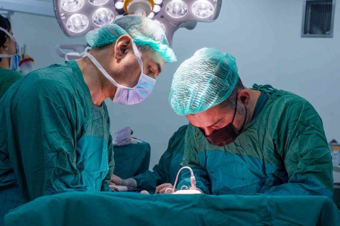 Ülkesinde Birçok Hastaneye Gitti Ama Dermanı Türkiye’de Buldu