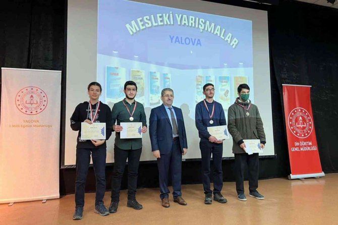 Yalova’da "Genç Sada" Ve "Genç Nida" Yarışmaları Yapıldı