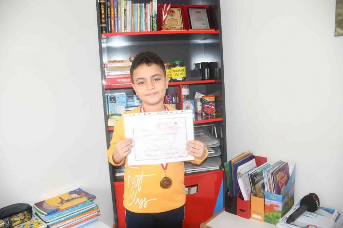 Mersinli Öğrenci Dünya Birincisi Oldu