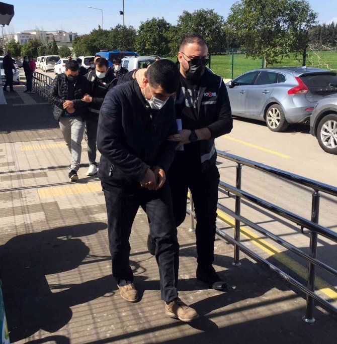 Aile Boyu Sahte Senet Çetesi