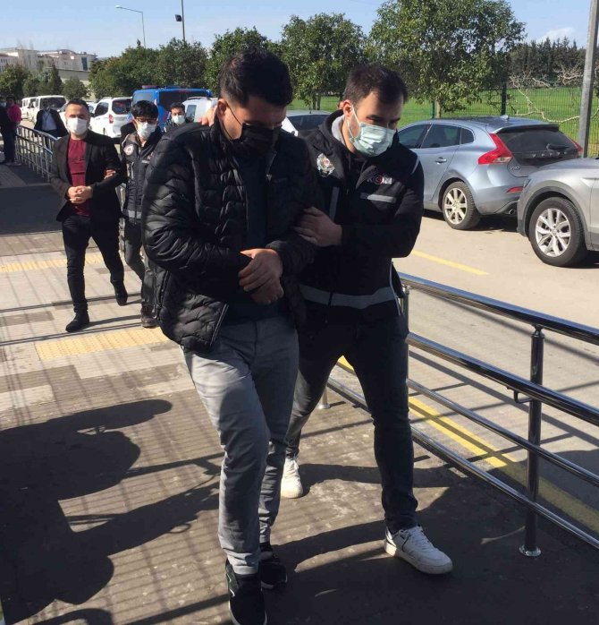 Aile Boyu Sahte Senet Çetesi