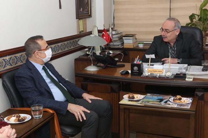 Ak Parti İ̇zmir İ̇l Başkanı Sürekli’den Göreve Gelen Oda Başkanlarına Ziyaret