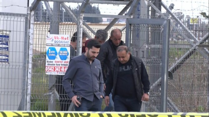 Tamire Götürülsün Diye Verdiği Aracını Alamayınca Baz İstasyonuna Çıktı
