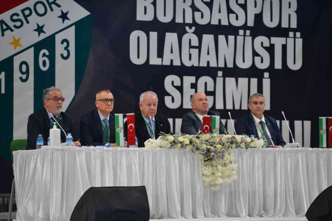 Bursaspor’un Yeni Başkanı Ömer Furkan Banaz Oldu