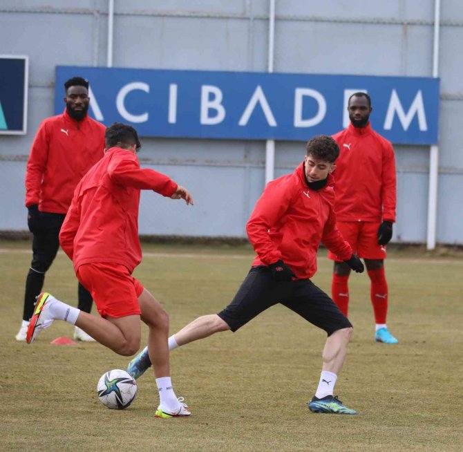 Sivasspor’da Karagümrük Maçı Hazırlıkları Başladı