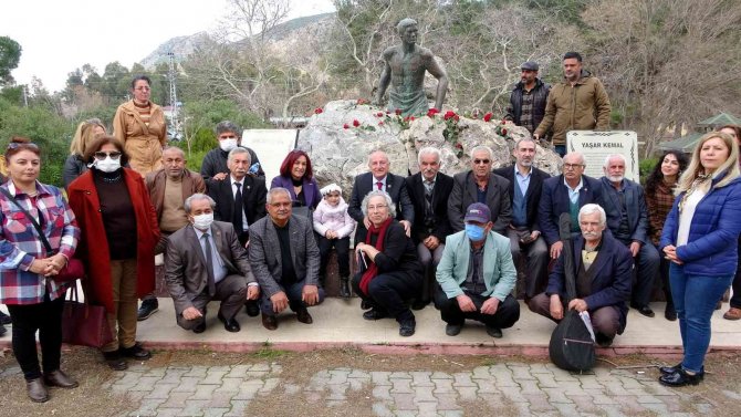 Yaşar Kemal Köyünde Anıldı