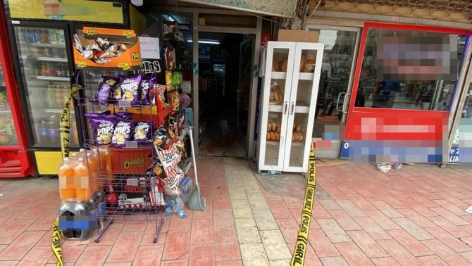 Önce Kuzenini, Ardından Kuzeninin Sığındığı Bakkalı Bıçakladı