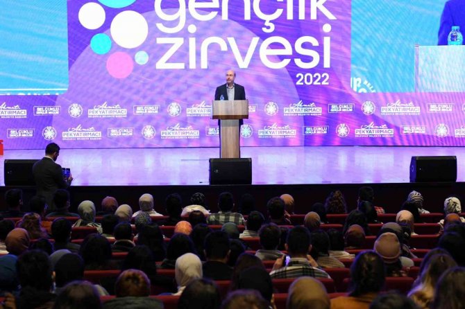 Konya’da "Selçuklu Gençlik Zirvesi" Gerçekleştirildi