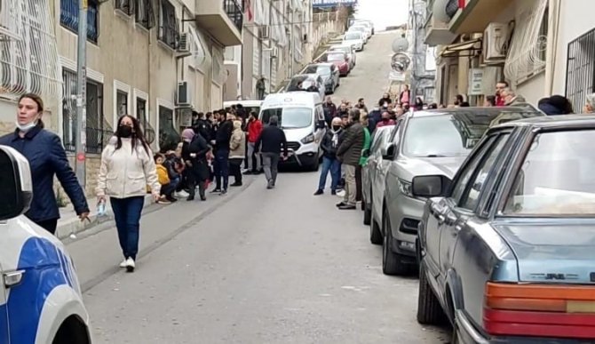 İ̇zmir’de Feci Yangın: 2 Ölü