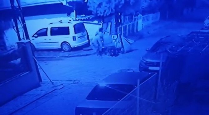 Küçükçekmece’de Kablo Hırsızları Kamerada