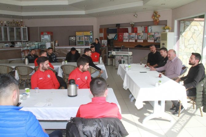 Kuyucak Belediye Başkanı Ertürk, "Kuyucak, Sporsal Faaliyetlerin En Güzel Örneklerini Sergiliyor"