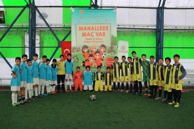 ’Mahallede Maç Var’ Ağrı’da Başladı