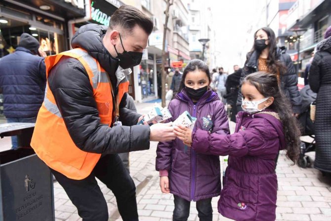 Altınordu’da Kandil Simidi İkramı