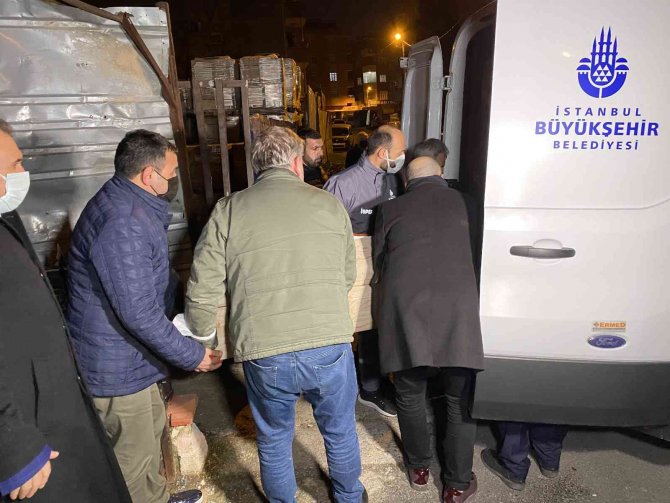 Pendik’te Dehşet: Eşini Bıçaklayarak Öldürdükten Sonra İntihar Etti