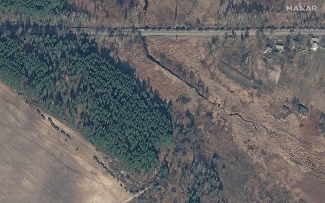 Rus Ordusuna Ait Konvoy Uzaydan Görüntülendi