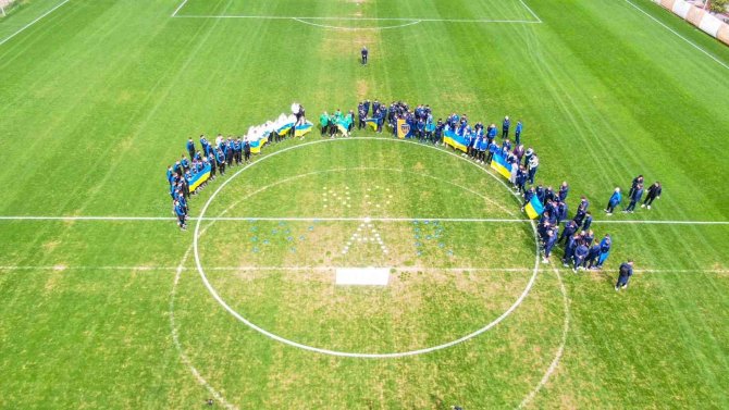 Antalya’da Kamp Yapan Ukraynalı 7 Takımın Futbolcularından Yeşil Sahada ’Savaşa Hayır’ Mesajı
