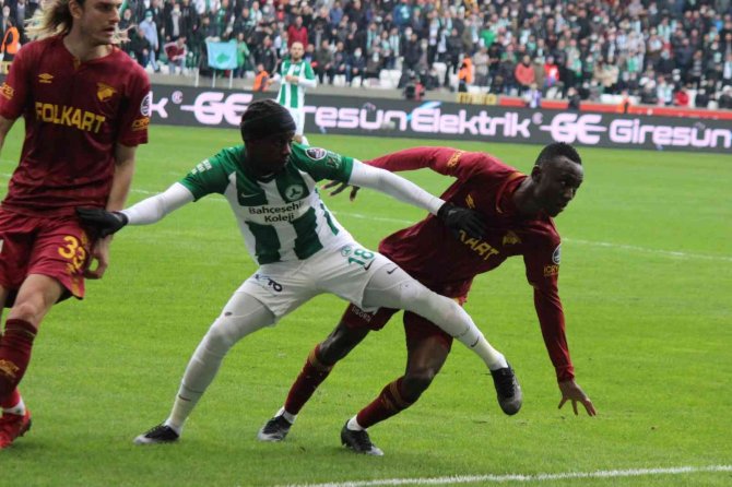Spor Toto Süper Lig: Gzt Giresunspor: 1 - Göztepe: 0 (İ̇lk Yarı)