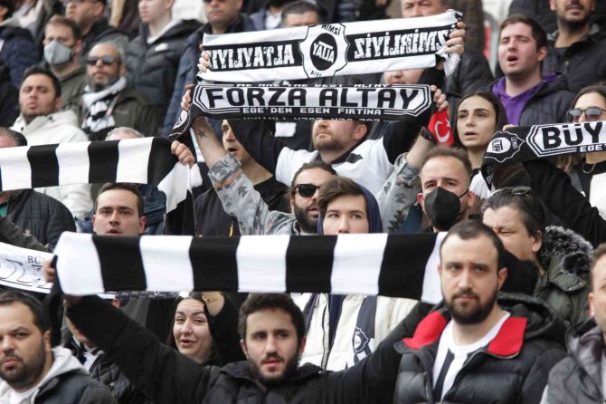 Spor Toto Süper Lig: Altay: 2 - Gaziantep Fk: 2 (İ̇lk Yarı)