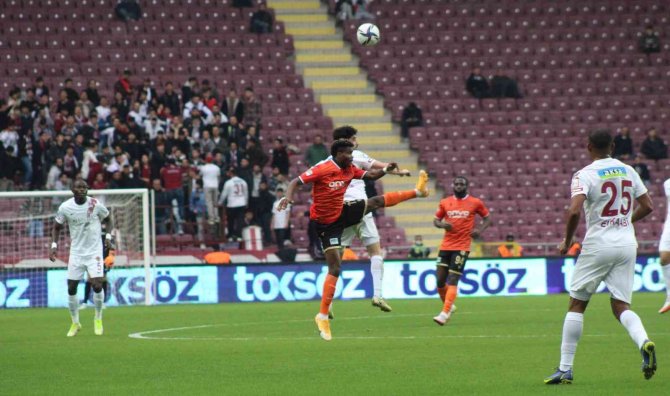 Spor Toto Süper Lig: A. Hatayspor: 3 - Yeni Malatyaspor: 0 (İ̇lk Yarı)