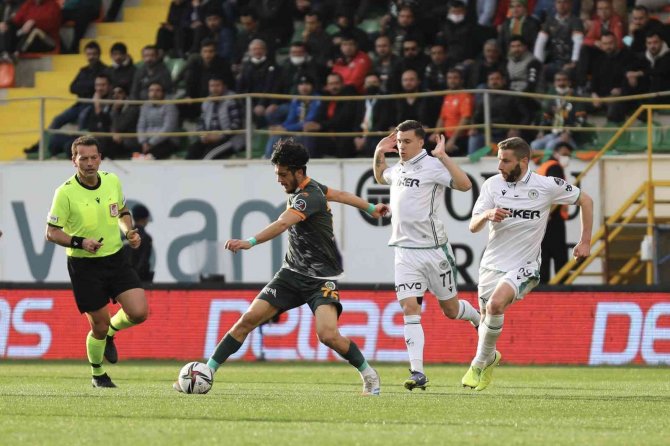 Spor Toto Süper Lig: Alanyaspor: 5 - Konyaspor: 1 (Maç Sonucu)