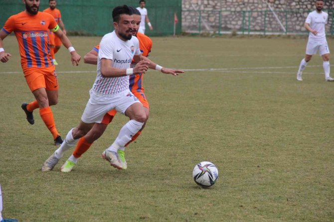 Tff 3. Lig: Hd Elazığ Karakoçan: 1 - İ̇skenderunspor: 1