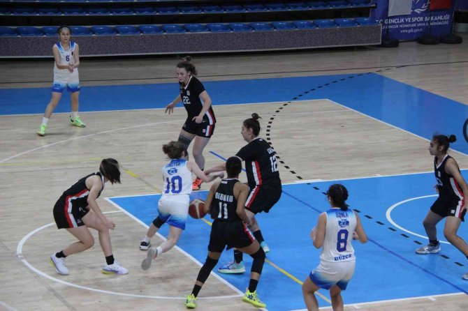 Tbf Genç Kızlar Ligi: Düzce Atletik: 74 - Beşiktaş: 56