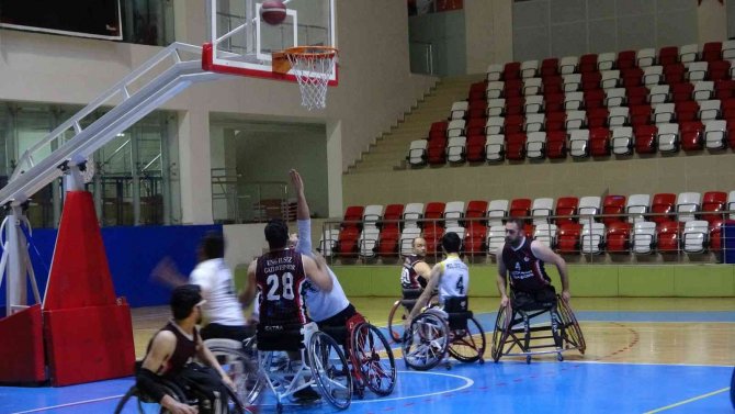 Muş Bedensel Engelliler Gençlik Ve Spor Kulübü, Engelsiz Gaziantepspor’u 70-49 Mağlup Etti