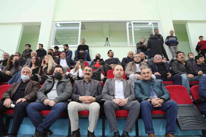 Tvf 1. Lig: Develi Belediyespor: 3- Akkkuş Belediyespor: 1