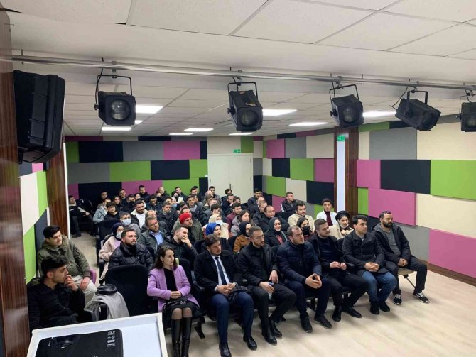 Büyükgümüş, Ak Parti Yalova İ̇l Gençlik Kolları’nın Konuğu Oldu