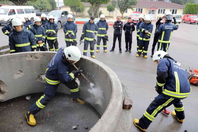 125 Genç İtfaiyecinin Gerçeği Aratmayan Hazırlık Eğitimi
