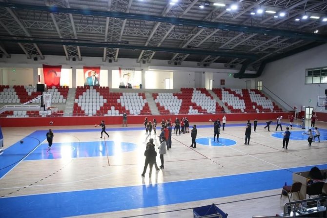 Gençlik Ve Spor Bakanı Kasapoğlu’ndan Bozüyük’e Sürpriz Ziyaret