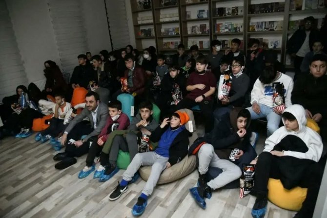 Başiskele’de Sinema Gecesi Etkinliği