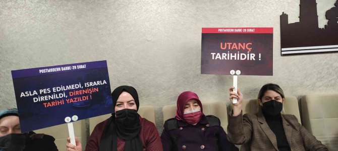 Bin Yıl Sürecek Denilen 28 Şubat Darbesi Bursa’da Protesto Edildi