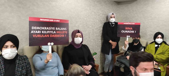 Bin Yıl Sürecek Denilen 28 Şubat Darbesi Bursa’da Protesto Edildi