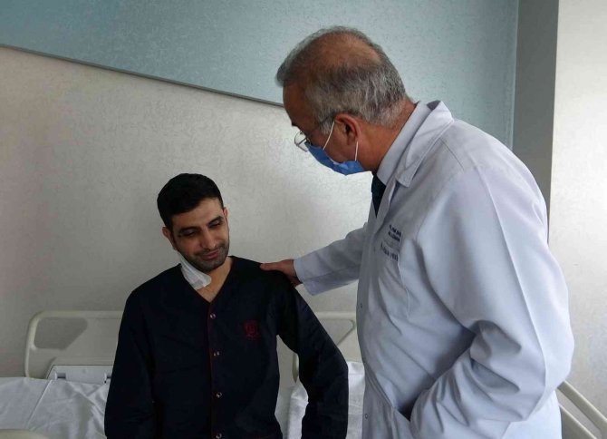 İ̇stanbullu Hasta Van’da Yapılan Ameliyatla Sağlığına Kavuştu