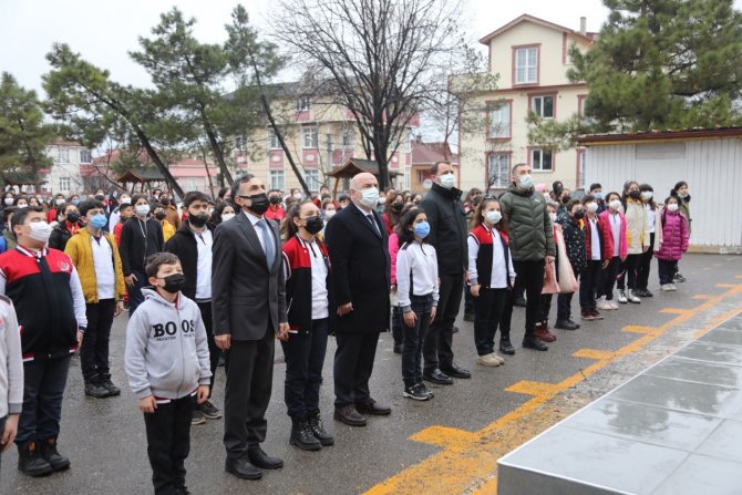 Başkan Bıyık, Sporda Derece Elde Eden Öğrencileri Ödüllendirdi