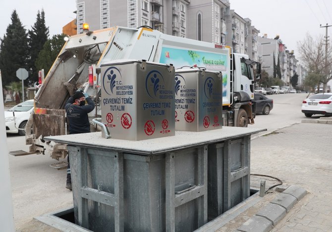 Merkezefendi’nin 50 Farklı Noktasına Yer Altı Çöp Konteyneri Yerleştirildi