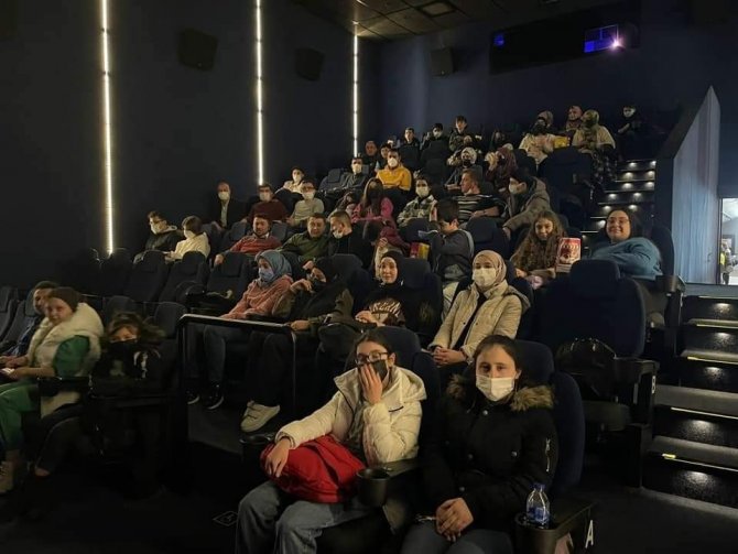 Derece Alan Öğrencilere Samsun Gezisi