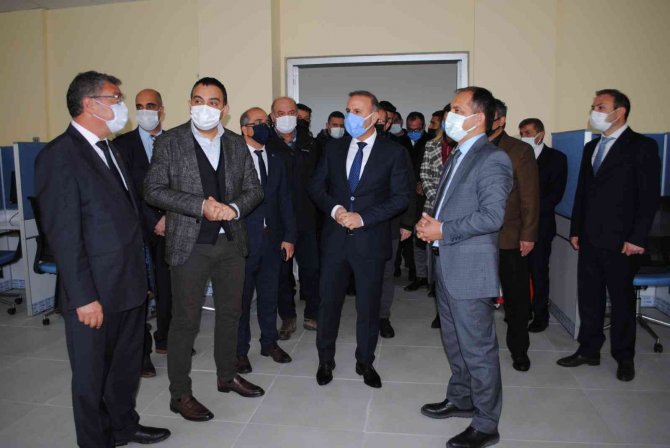 Eğirdir E-sınav Merkezi Hizmete Açıldı