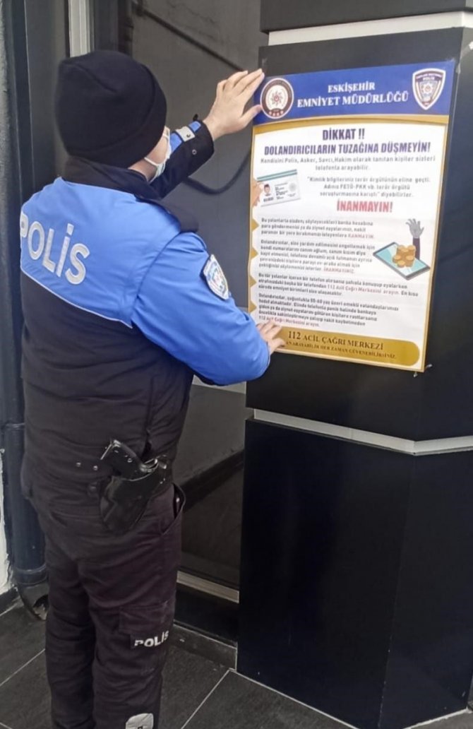 Polis Ekipleri “İ̇letişim Yoluyla Dolandırıcılık” Konusunda Bilgilendirdi