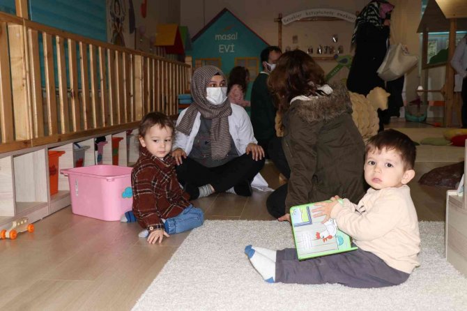Türkiye’nin İlk Bebek Kütüphanesinde Okul Öncesi Eğitime Olan Önyargılar Kırılıyor