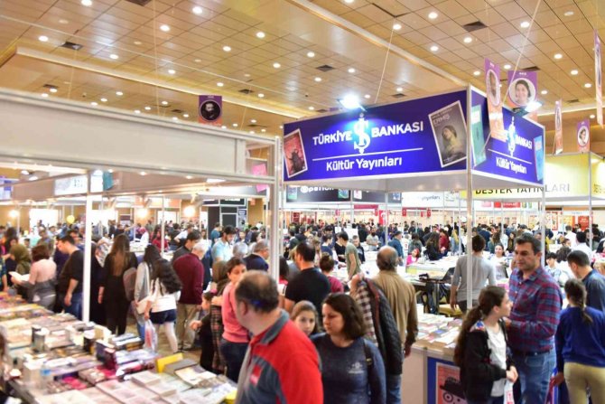 Usta Yazarlar 4. Kepez Kitap Fuarı’nda