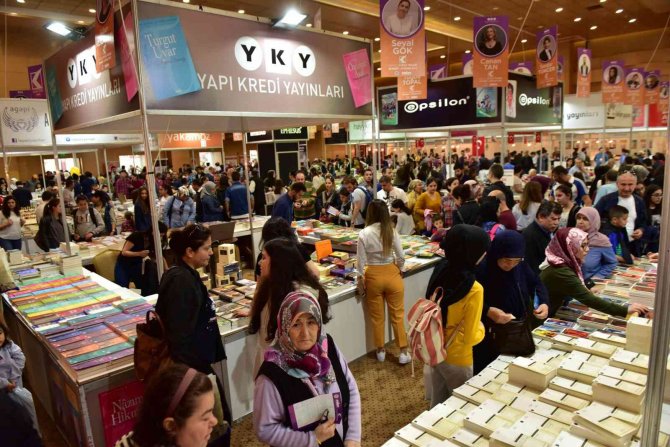 Usta Yazarlar 4. Kepez Kitap Fuarı’nda