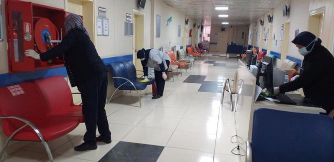 Kütahya Evliya Çelebi Hastanesi’nde Temizlik Seferberliği