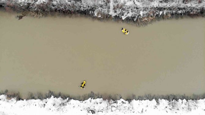 Karasu Nehri’nde Kaybolan Yağmur İçin Murat Nehri’nde De Çalışma Başlatıldı