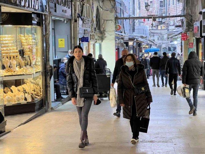 Rusya-ukrayna Savaşı Altına Olan Talebi Artırdı