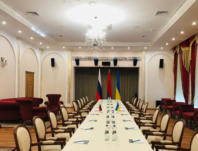 Belarus’ta, Rusya-ukrayna Müzakere Görüşmeleri Başladı